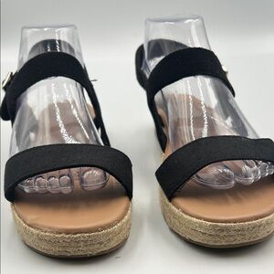 Old Navy, Black Espadrille Sandals size 8